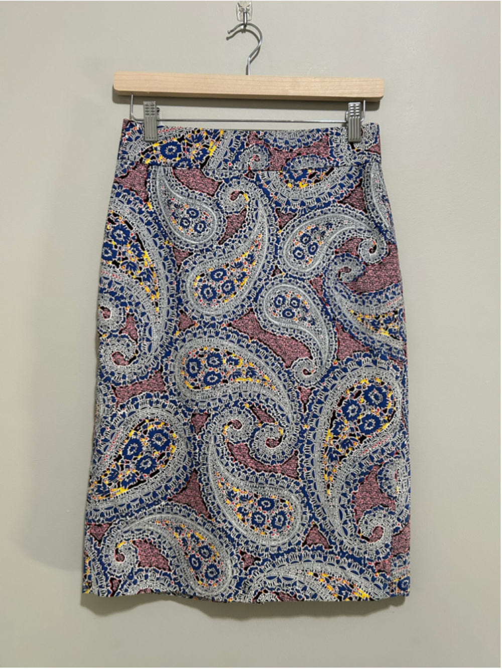 Women's J.Crew No. 2 Pencil Skirt Size 00 Blue Pink Paisley